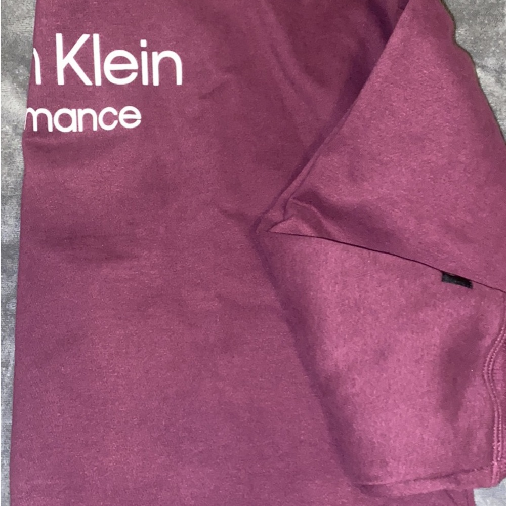Calvin Klein pullover - Picture 3 of 3